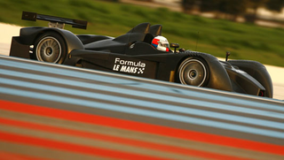 Illustration for article titled Corvette-Engined Formula Le Mans LMP2 Racer Makes Angry Noises